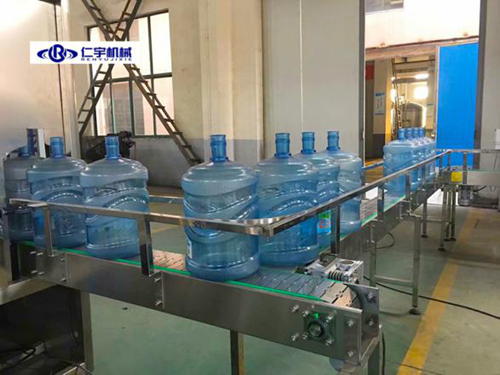 乐动（中国）官方机械给您更安全的桶装水